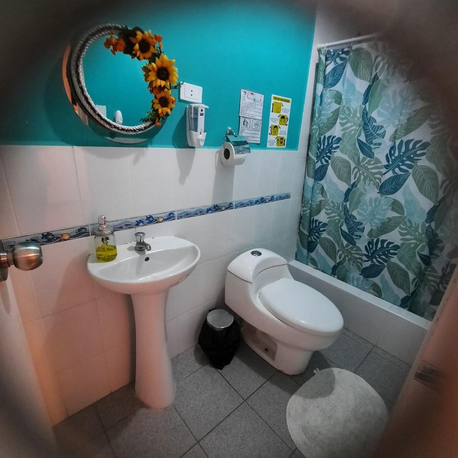 Hostal Brisa Marina Paracas Exteriör bild